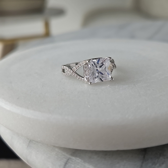 Classic Style ring, solid 925 Sterling Silver Charmed Aroma - Picture 4 of 4